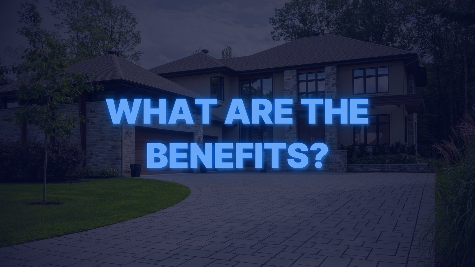 Large elegant home representing the benefits of jumbo loans for qualified buyers.