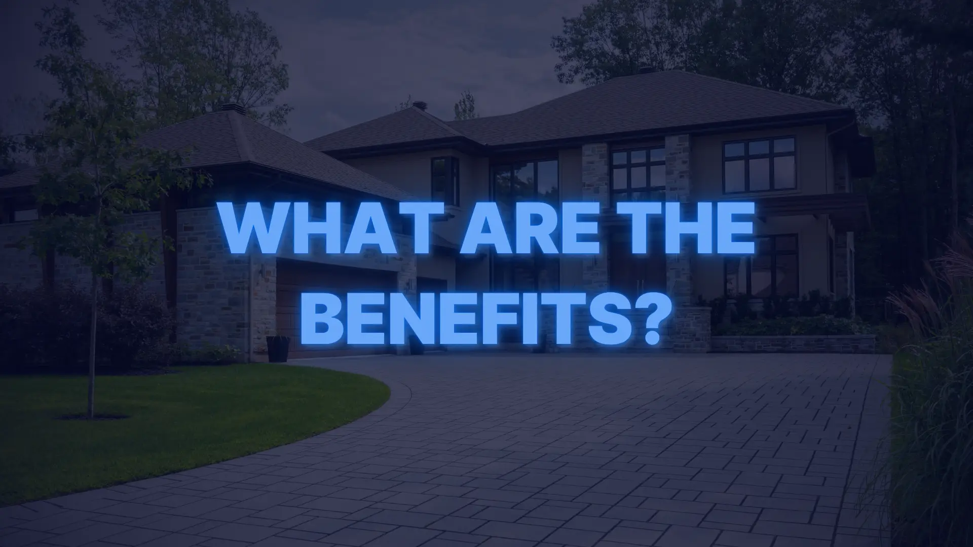 Large elegant home representing the benefits of jumbo loans for qualified buyers.